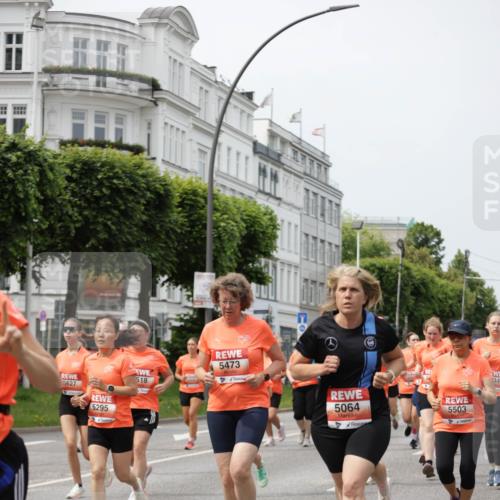 15.06.2025 - REWE Women's Run Jannik Wohlers http://msf.ph/oto/7957712 15.06.2025 09:44:09 Laufen 518, 5627, 5295, 5473, 5064, 5503, 34 meine-sportfotos.de