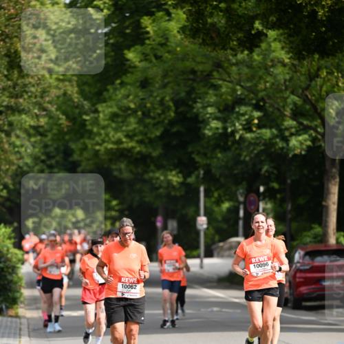 15.06.2025 - REWE Women's Run Dr. Thomas Lammeyer http://msf.ph/oto/7957734 15.06.2025 09:47:54 Laufen 10096, 10062 meine-sportfotos.de