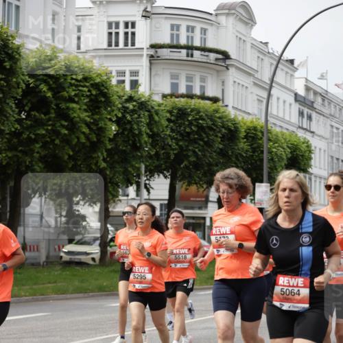15.06.2025 - REWE Women's Run Jannik Wohlers http://msf.ph/oto/7957735 15.06.2025 09:44:09 Laufen 547, 5518, 5295, 5064 meine-sportfotos.de