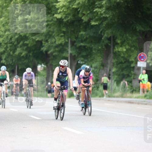15.06.2025 - 7 Türme Triathlon Yannick Fuchs http://msf.ph/oto/7957769 15.06.2025 13:44:46 Radfahren 228, 321, 371, 520, 555, 668, 754, 1050, 1159, 1189 meine-sportfotos.de
