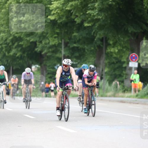 15.06.2025 - 7 Türme Triathlon Yannick Fuchs http://msf.ph/oto/7957772 15.06.2025 13:44:46 Radfahren 228, 321, 371, 520, 555, 668, 754, 1050, 1159, 1189 meine-sportfotos.de