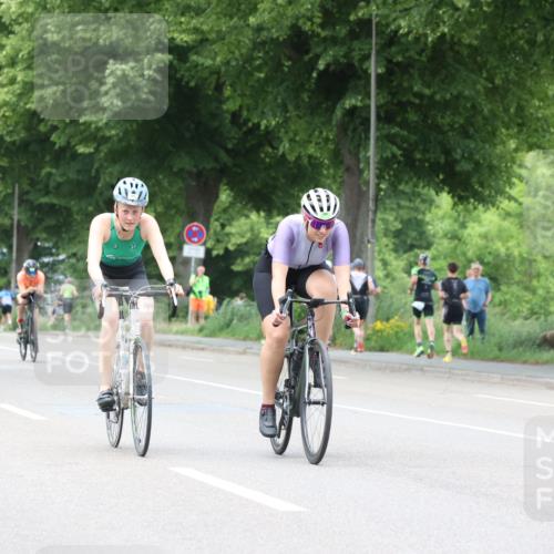 15.06.2025 - 7 Türme Triathlon Yannick Fuchs http://msf.ph/oto/7957806 15.06.2025 13:44:49 Radfahren 216, 321, 352, 371, 520, 555, 668, 1050, 1159, 1189 meine-sportfotos.de