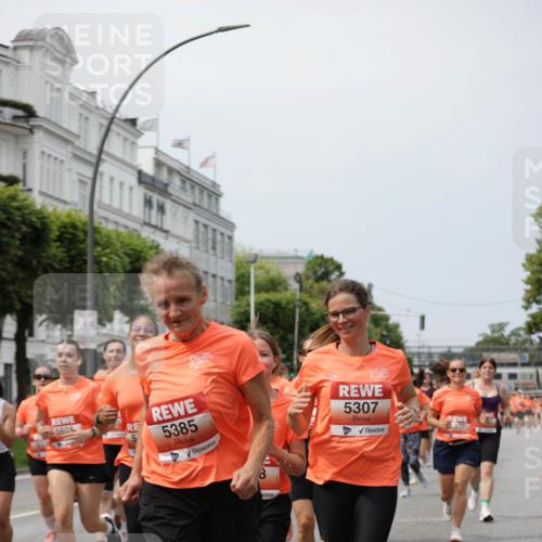15.06.2025 - REWE Women's Run Jannik Wohlers http://msf.ph/oto/7957875 15.06.2025 09:44:13 Laufen 5609, 5385, 5307, 6317 meine-sportfotos.de