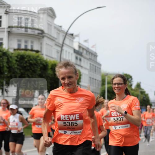 15.06.2025 - REWE Women's Run Jannik Wohlers http://msf.ph/oto/7957888 15.06.2025 09:44:13 Laufen 5385, 5307 meine-sportfotos.de
