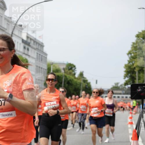 15.06.2025 - REWE Women's Run Jannik Wohlers http://msf.ph/oto/7957919 15.06.2025 09:44:14 Laufen 5591 meine-sportfotos.de