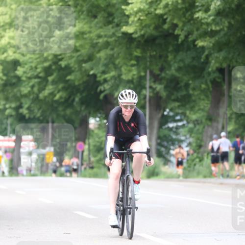 15.06.2025 - 7 Türme Triathlon Yannick Fuchs http://msf.ph/oto/7957927 15.06.2025 13:44:58 Radfahren 216, 352, 601, 959 meine-sportfotos.de