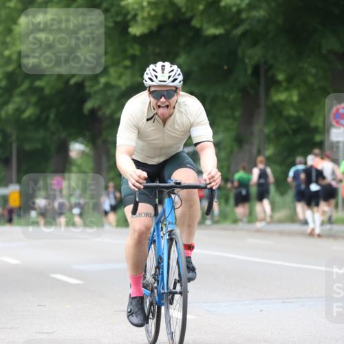 15.06.2025 - 7 Türme Triathlon Yannick Fuchs http://msf.ph/oto/7957981 15.06.2025 13:45:17 Radfahren 617, 1160 meine-sportfotos.de
