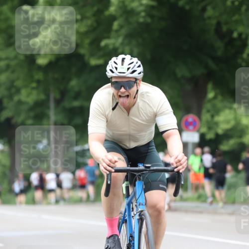 15.06.2025 - 7 Türme Triathlon Yannick Fuchs http://msf.ph/oto/7957988 15.06.2025 13:45:17 Radfahren 617, 1160 meine-sportfotos.de
