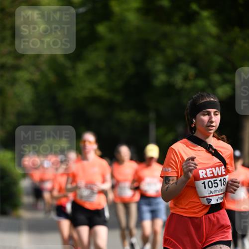 15.06.2025 - REWE Women's Run Dr. Thomas Lammeyer http://msf.ph/oto/7958006 15.06.2025 09:48:03 Laufen 10518 meine-sportfotos.de