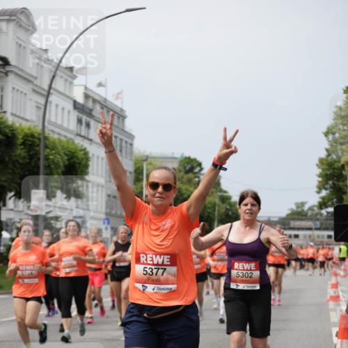 15.06.2025 - REWE Women's Run Jannik Wohlers http://msf.ph/oto/7958020 15.06.2025 09:44:16 Laufen 5124, 5377, 5302 meine-sportfotos.de
