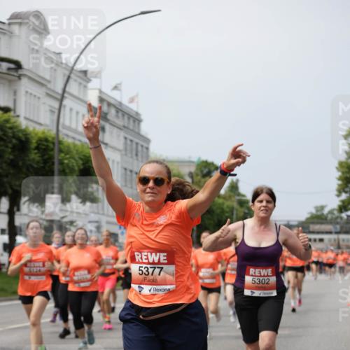 15.06.2025 - REWE Women's Run Jannik Wohlers http://msf.ph/oto/7958035 15.06.2025 09:44:16 Laufen 5124, 5377, 5302 meine-sportfotos.de
