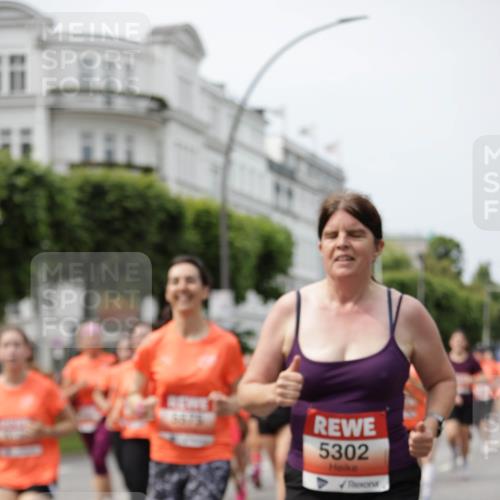 15.06.2025 - REWE Women's Run Jannik Wohlers http://msf.ph/oto/7958111 15.06.2025 09:44:17 Laufen 5302 meine-sportfotos.de