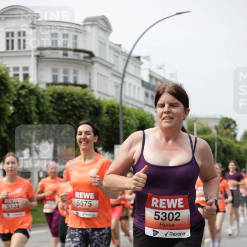 15.06.2025 - REWE Women's Run Jannik Wohlers http://msf.ph/oto/7958121 15.06.2025 09:44:17 Laufen 5124, 5575, 5302 meine-sportfotos.de