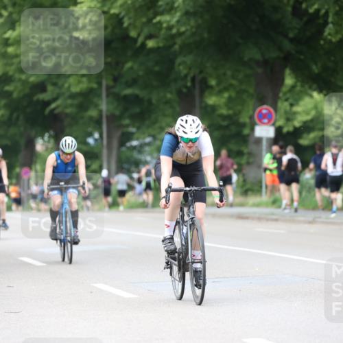15.06.2025 - 7 Türme Triathlon Yannick Fuchs http://msf.ph/oto/7958162 15.06.2025 13:45:43 Radfahren 517, 529, 922, 1027, 1145, 1191 meine-sportfotos.de
