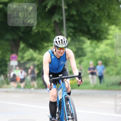 15.06.2025 - 7 Türme Triathlon Yannick Fuchs http://msf.ph/oto/7958198 15.06.2025 13:45:44 Radfahren 517, 529, 922, 1027, 1145 meine-sportfotos.de