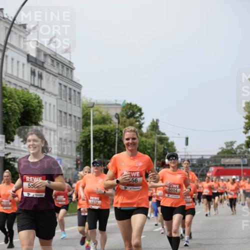 15.06.2025 - REWE Women's Run Jannik Wohlers http://msf.ph/oto/7958214 15.06.2025 09:44:20 Laufen 169, 55, 5275, 56, 5604, 617 meine-sportfotos.de
