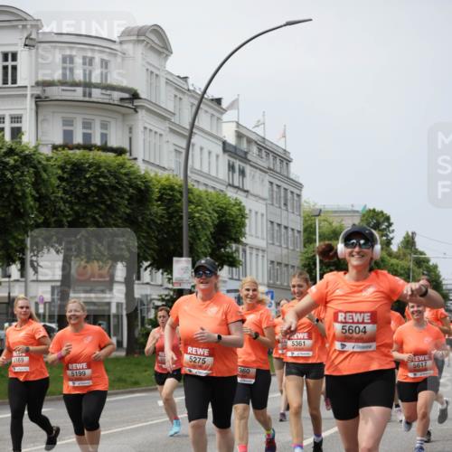 15.06.2025 - REWE Women's Run Jannik Wohlers http://msf.ph/oto/7958368 15.06.2025 09:44:23 Laufen 5169, 5199, 5275, 360, 5361, 5604, 5617 meine-sportfotos.de