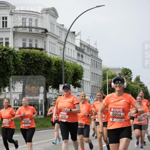 15.06.2025 - REWE Women's Run Jannik Wohlers http://msf.ph/oto/7958381 15.06.2025 09:44:23 Laufen 5275, 5169, 5199, 6360, 5604, 5617 meine-sportfotos.de