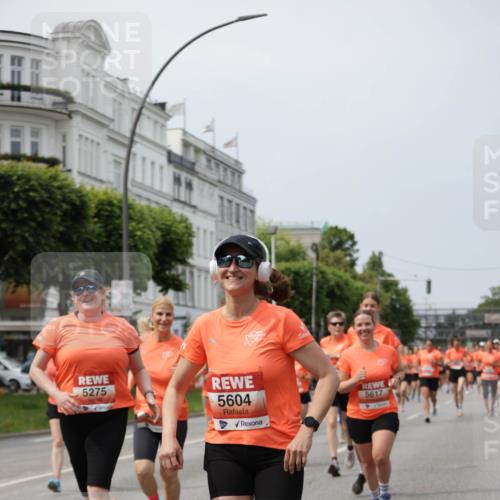15.06.2025 - REWE Women's Run Jannik Wohlers http://msf.ph/oto/7958391 15.06.2025 09:44:23 Laufen 5275, 5604, 5617 meine-sportfotos.de