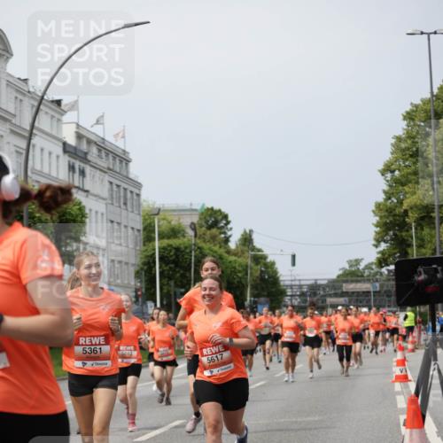 15.06.2025 - REWE Women's Run Jannik Wohlers http://msf.ph/oto/7958409 15.06.2025 09:44:24 Laufen 5361, 5012, 5617 meine-sportfotos.de