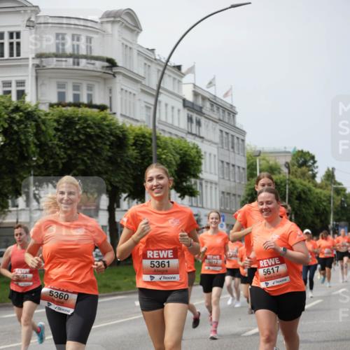 15.06.2025 - REWE Women's Run Jannik Wohlers http://msf.ph/oto/7958443 15.06.2025 09:44:24 Laufen 051, 5360, 5361, 5617 meine-sportfotos.de