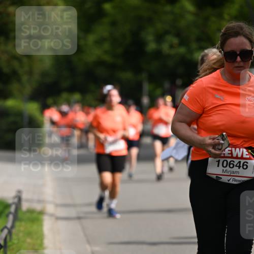 15.06.2025 - REWE Women's Run Dr. Thomas Lammeyer http://msf.ph/oto/7958484 15.06.2025 09:48:23 Laufen 10646 meine-sportfotos.de