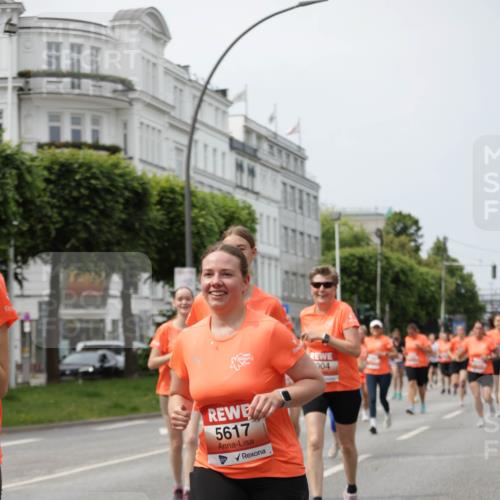 15.06.2025 - REWE Women's Run Jannik Wohlers http://msf.ph/oto/7958497 15.06.2025 09:44:25 Laufen 5617, 004 meine-sportfotos.de