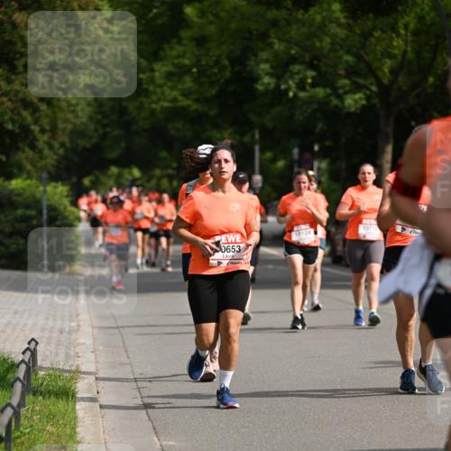 15.06.2025 - REWE Women's Run Dr. Thomas Lammeyer http://msf.ph/oto/7958500 15.06.2025 09:48:24 Laufen 0653 meine-sportfotos.de
