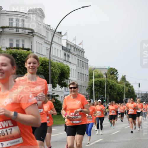 15.06.2025 - REWE Women's Run Jannik Wohlers http://msf.ph/oto/7958524 15.06.2025 09:44:26 Laufen 5617, 4, 5004, 673 meine-sportfotos.de