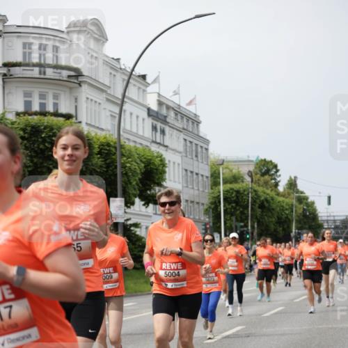 15.06.2025 - REWE Women's Run Jannik Wohlers http://msf.ph/oto/7958528 15.06.2025 09:44:26 Laufen 17, 65, 009, 5004, 5673, 5634 meine-sportfotos.de