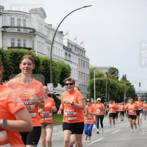 15.06.2025 - REWE Women's Run Jannik Wohlers http://msf.ph/oto/7958530 15.06.2025 09:44:26 Laufen 65, 5009, 5004, 5673 meine-sportfotos.de