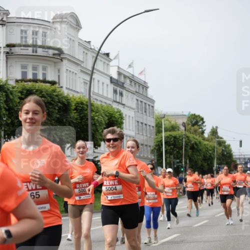 15.06.2025 - REWE Women's Run Jannik Wohlers http://msf.ph/oto/7958538 15.06.2025 09:44:26 Laufen 65, 500, 5004, 5673 meine-sportfotos.de