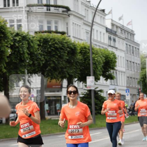 15.06.2025 - REWE Women's Run Jannik Wohlers http://msf.ph/oto/7958643 15.06.2025 09:44:28 Laufen 5672, 5673, 5071 meine-sportfotos.de