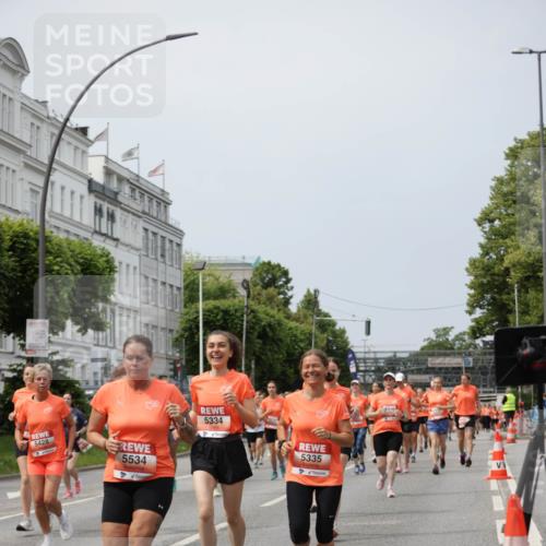 15.06.2025 - REWE Women's Run Jannik Wohlers http://msf.ph/oto/7958701 15.06.2025 09:44:30 Laufen 5428, 5534, 5334, 5335 meine-sportfotos.de