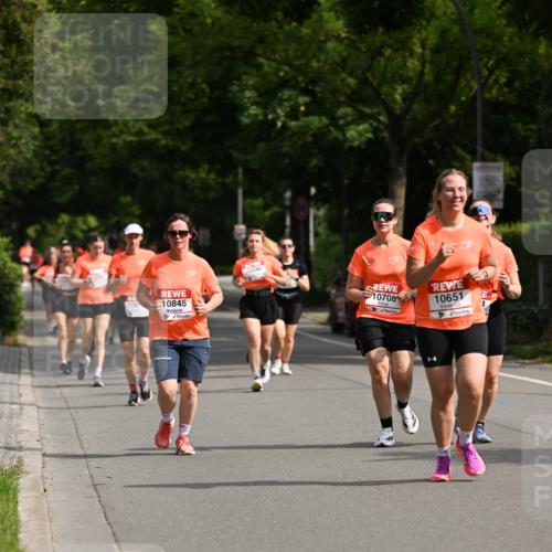 15.06.2025 - REWE Women's Run Dr. Thomas Lammeyer http://msf.ph/oto/7958709 15.06.2025 09:48:32 Laufen 10845, 10708, 10651 meine-sportfotos.de