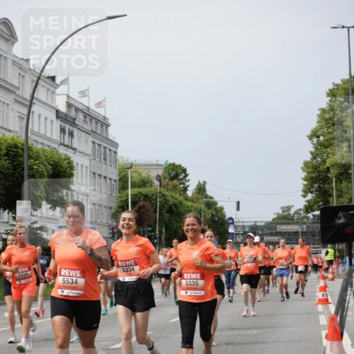 15.06.2025 - REWE Women's Run Jannik Wohlers http://msf.ph/oto/7958710 15.06.2025 09:44:30 Laufen 5428, 5534, 5334, 5335 meine-sportfotos.de