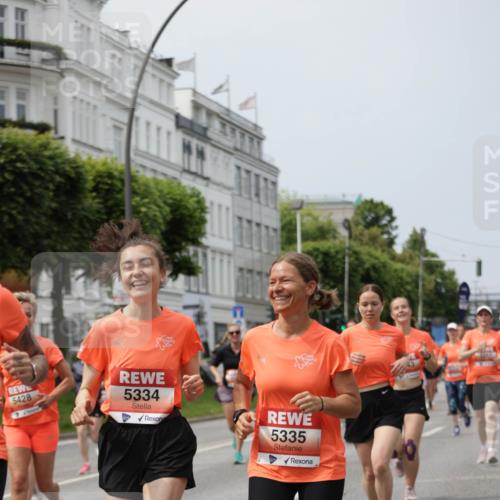 15.06.2025 - REWE Women's Run Jannik Wohlers http://msf.ph/oto/7958759 15.06.2025 09:44:31 Laufen 5428, 5334, 5335 meine-sportfotos.de