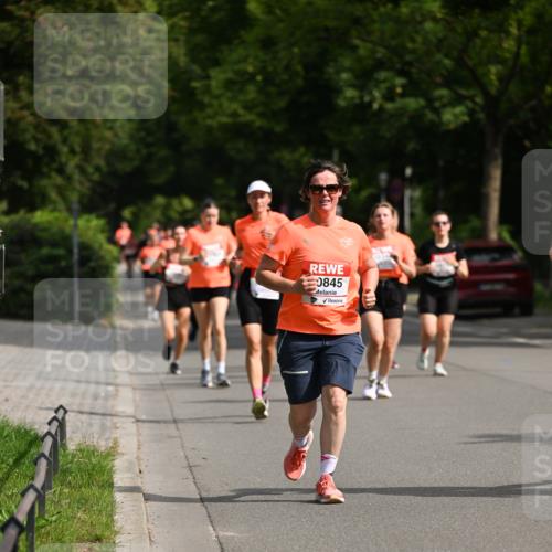 15.06.2025 - REWE Women's Run Dr. Thomas Lammeyer http://msf.ph/oto/7958761 15.06.2025 09:48:34 Laufen 0845 meine-sportfotos.de