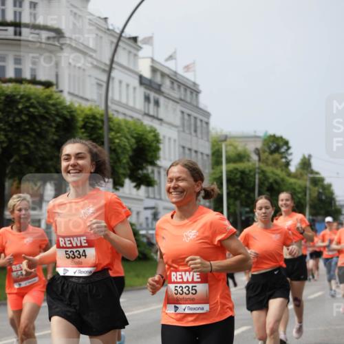 15.06.2025 - REWE Women's Run Jannik Wohlers http://msf.ph/oto/7958773 15.06.2025 09:44:31 Laufen 54, 5334, 5335 meine-sportfotos.de