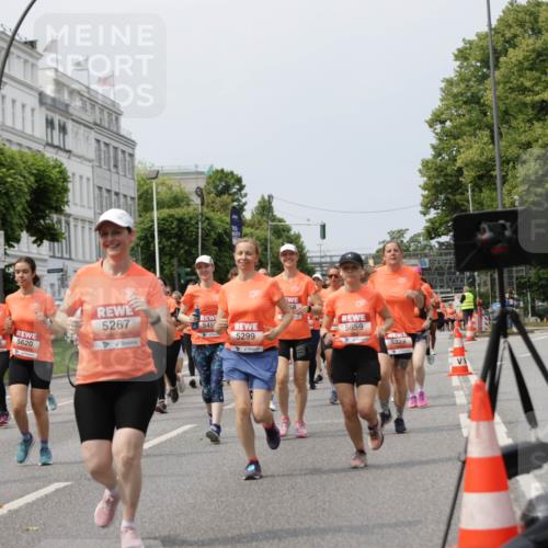 15.06.2025 - REWE Women's Run Jannik Wohlers http://msf.ph/oto/7958813 15.06.2025 09:44:36 Laufen 5138, 5620, 5267, 58, 545, 5659, 5299, 5329 meine-sportfotos.de