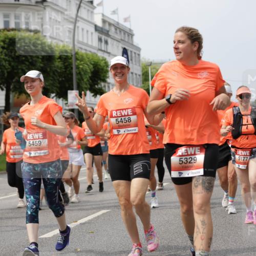 15.06.2025 - REWE Women's Run Jannik Wohlers http://msf.ph/oto/7958868 15.06.2025 09:44:39 Laufen 5083, 5086, 5459, 5458, 5329, 5177, 5613 meine-sportfotos.de