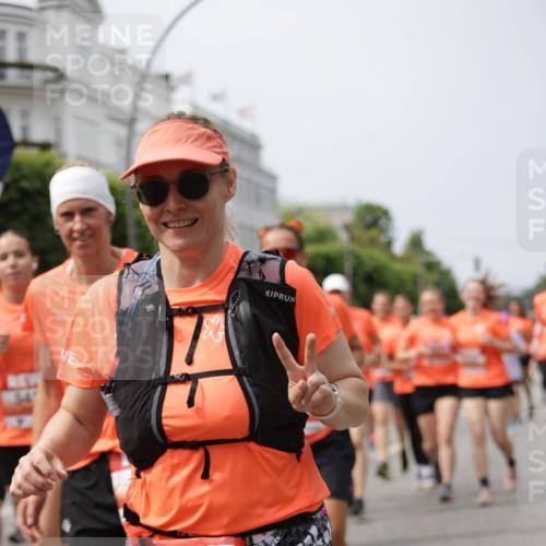15.06.2025 - REWE Women's Run Jannik Wohlers http://msf.ph/oto/7958913 15.06.2025 09:44:41 Laufen 500, 5177 meine-sportfotos.de