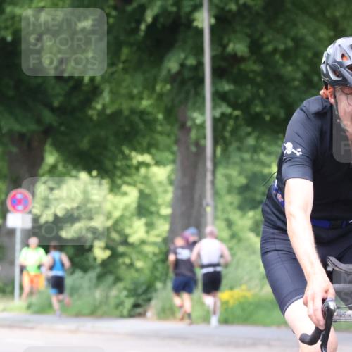 15.06.2025 - 7 Türme Triathlon Yannick Fuchs http://msf.ph/oto/7958917 15.06.2025 13:46:52 Radfahren 581, 726, 735, 888, 929, 957, 976, 1113 meine-sportfotos.de