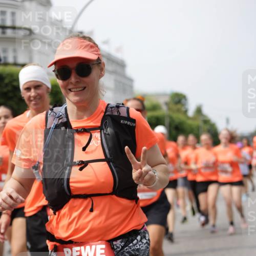 15.06.2025 - REWE Women's Run Jannik Wohlers http://msf.ph/oto/7958919 15.06.2025 09:44:41 Laufen 111, 500, 5177 meine-sportfotos.de