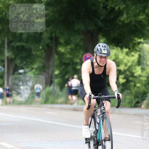 15.06.2025 - 7 Türme Triathlon Yannick Fuchs http://msf.ph/oto/7958975 15.06.2025 13:47:00 Radfahren 474, 929 meine-sportfotos.de