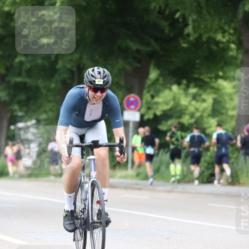 15.06.2025 - 7 Türme Triathlon Yannick Fuchs http://msf.ph/oto/7959039 15.06.2025 13:47:13 Radfahren 487 meine-sportfotos.de