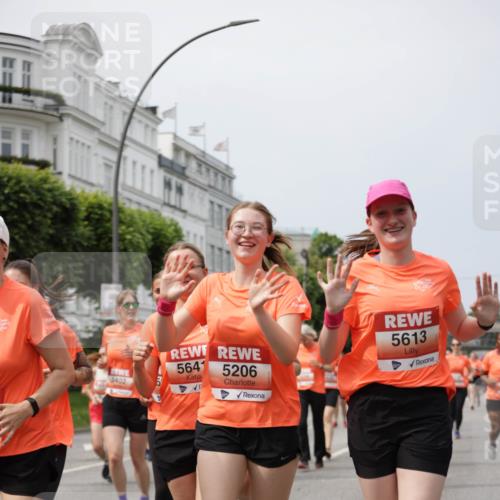 15.06.2025 - REWE Women's Run Jannik Wohlers http://msf.ph/oto/7959048 15.06.2025 09:44:44 Laufen 5402, 5641, 5206, 5613 meine-sportfotos.de