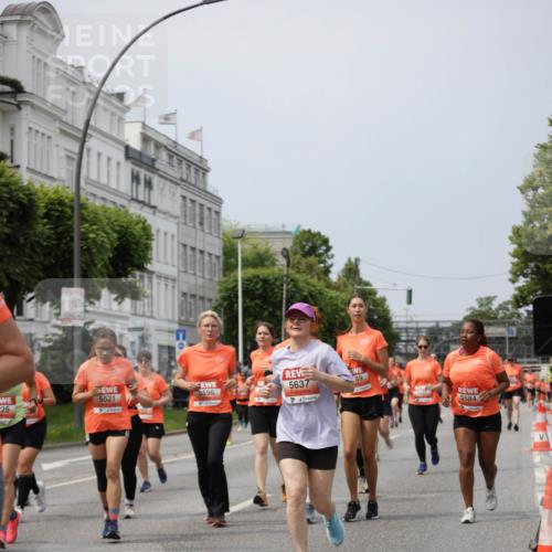15.06.2025 - REWE Women's Run Jannik Wohlers http://msf.ph/oto/7959135 15.06.2025 09:44:45 Laufen 5521, 5596, 226, 5637, 89, 5653, 5584 meine-sportfotos.de