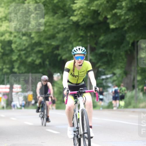 15.06.2025 - 7 Türme Triathlon Yannick Fuchs http://msf.ph/oto/7959149 15.06.2025 13:47:24 Radfahren 785, 931, 1174 meine-sportfotos.de