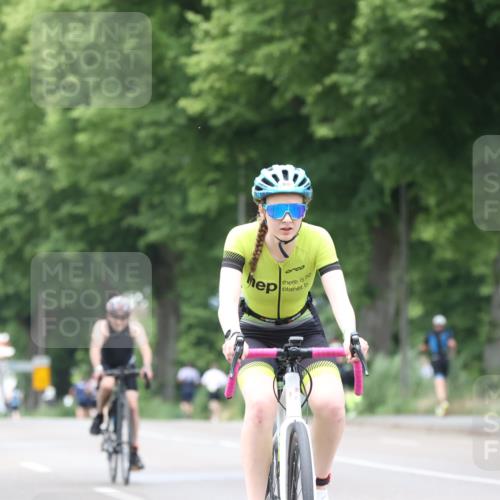 15.06.2025 - 7 Türme Triathlon Yannick Fuchs http://msf.ph/oto/7959164 15.06.2025 13:47:24 Radfahren 785, 931, 1174 meine-sportfotos.de